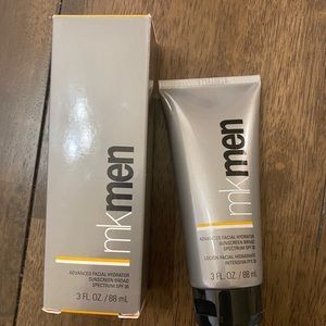 New Mary Kay Men Advanced facial hydrator SPF 30